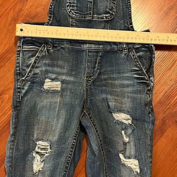 Dollhouse  Denim Distressed Overalls Jumper Size 1. - Picture 10 of 13